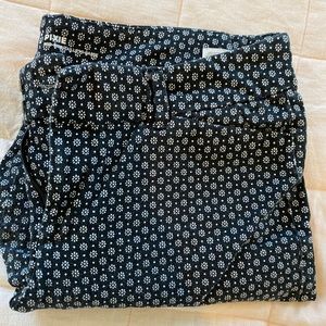 Old Navy, Pixie pant, Black Pattern, Size 12
